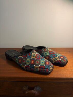 Vintage New FUMU ROI BEADED MULES